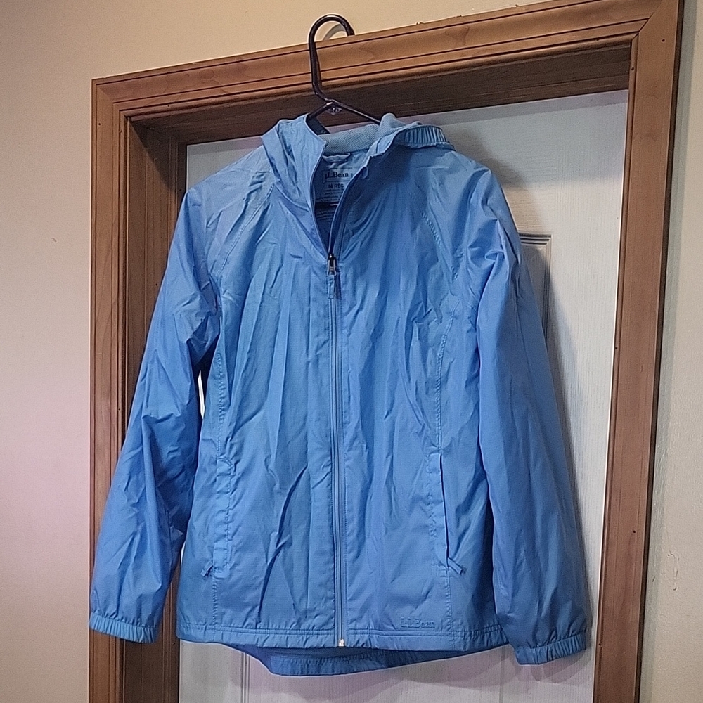 LL Bean Womens Medium Regular Hooded Blue Mesh Lined Rain Jacket